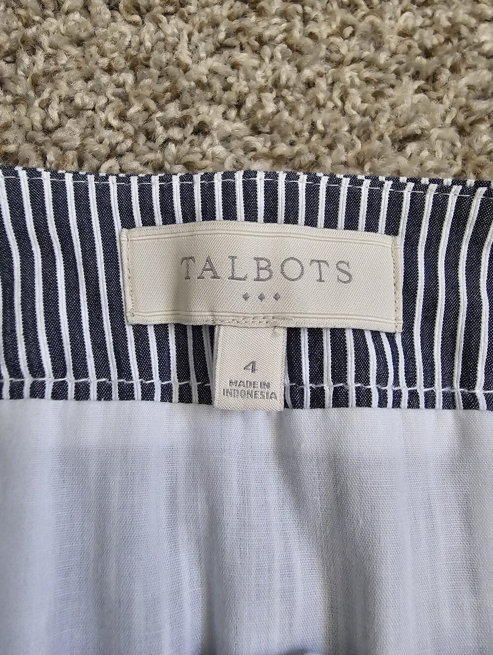 TALBOTS MINI SKIRT - Picture 3 of 3